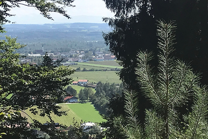 Leiky-Kirchdorf5 Wandern mit Sissi und Glori im Rottal